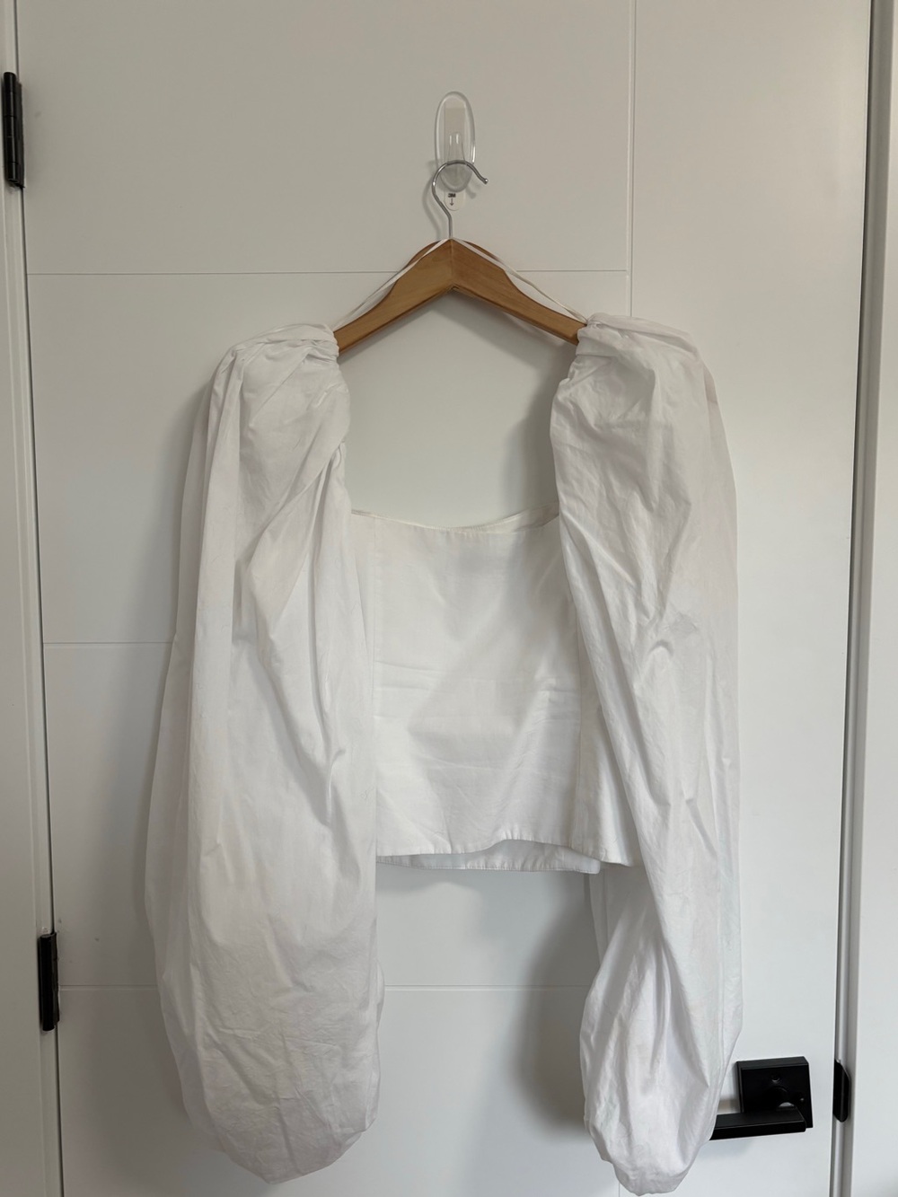 White puff sleeve ZARA top - Size L